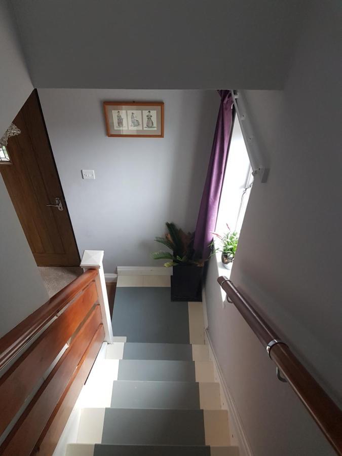 Post Office Row Apartment And Garden Crickhowell Ngoại thất bức ảnh